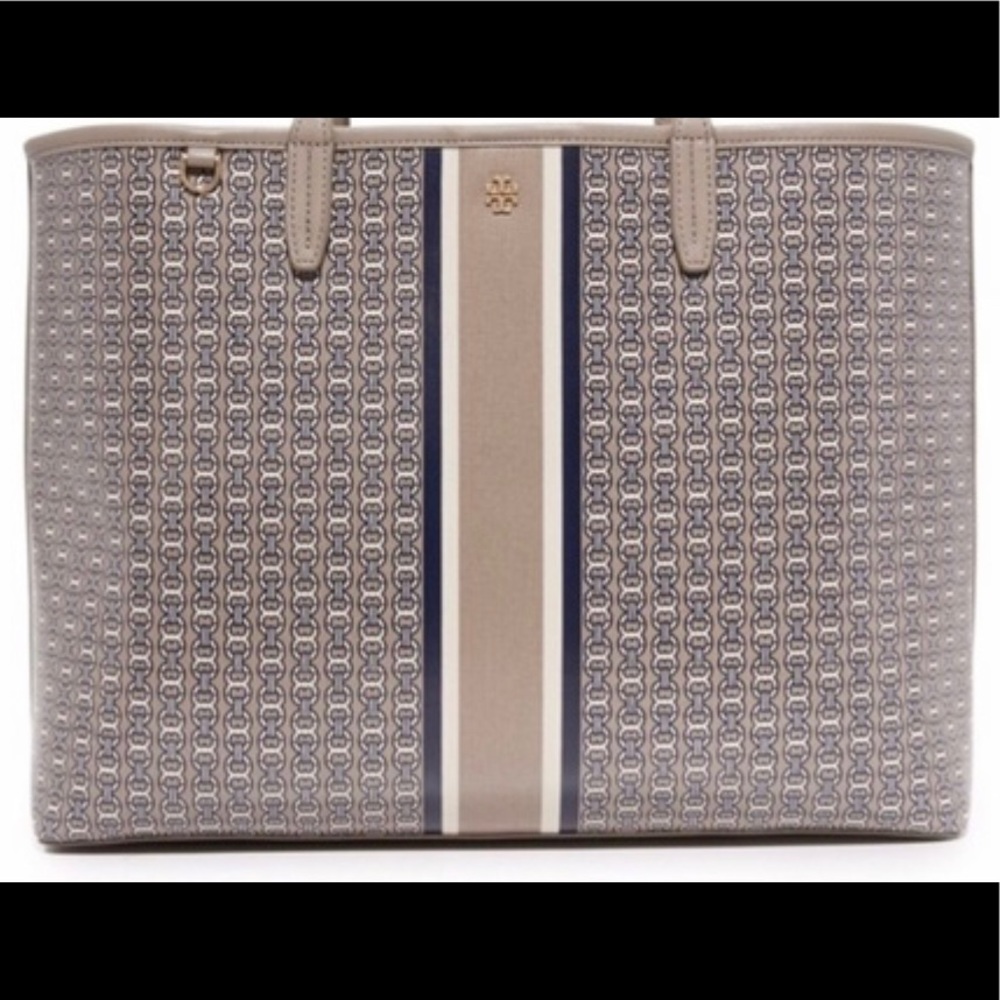 TORY BURCH GEMINI LINK LARGE TOTE NWOT. Beautiful!